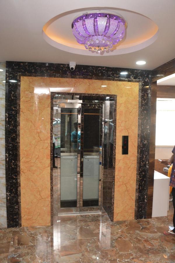 Arihanth Inn Vellore Exterior photo